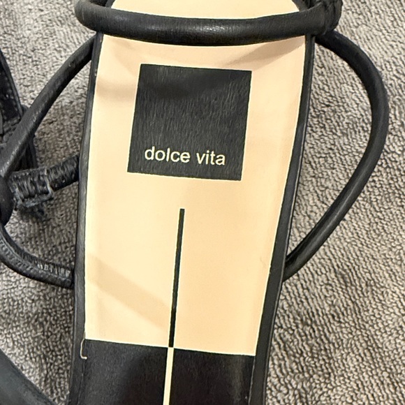 Dolce Vita Black Strappy Kitten Heels Size 9 NEVER WORN - Picture 2 of 10